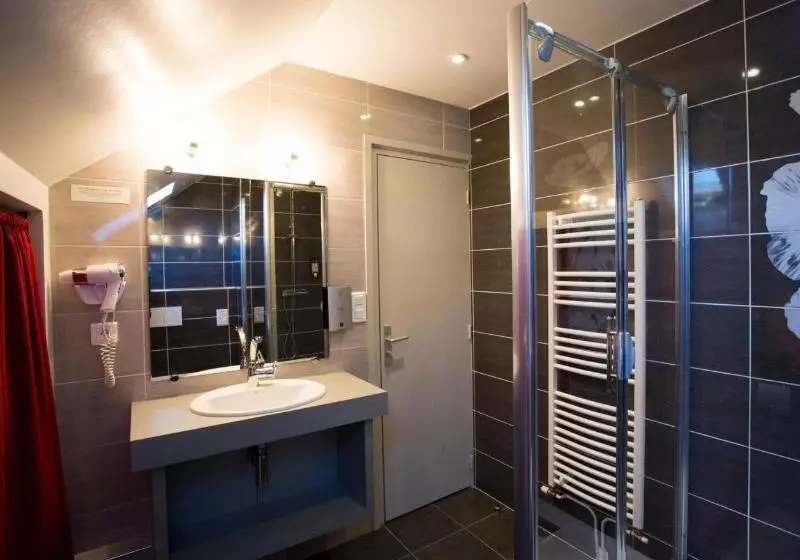 فندق Logis Hôtel Etchemaïté