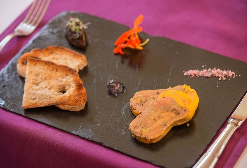 هتل Logis Hôtel La Brèche De Roland