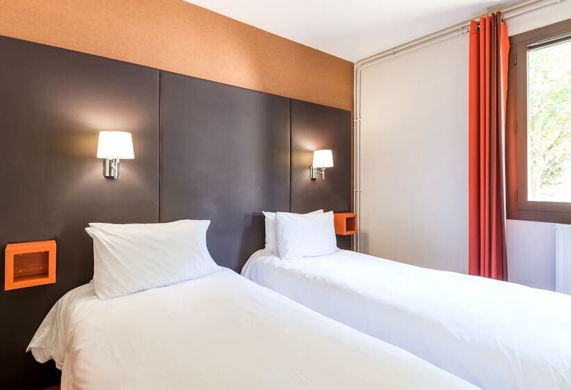 هتل Logis Hôtel La Brèche De Roland