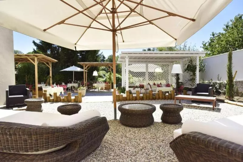 호텔 Logis Hôtel Restaurant Le Relais