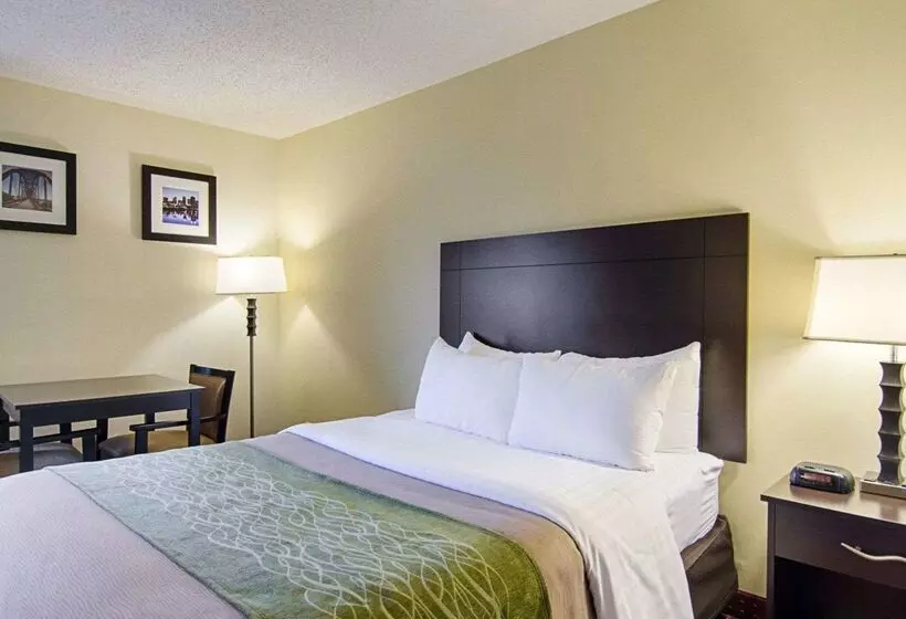 ホテル Quality Inn & Suites Little Rock West