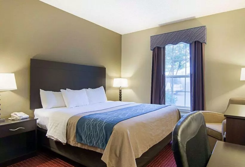 ホテル Quality Inn & Suites Little Rock West