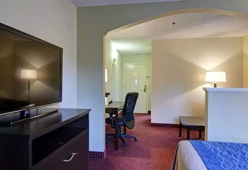 ホテル Quality Inn & Suites Little Rock West