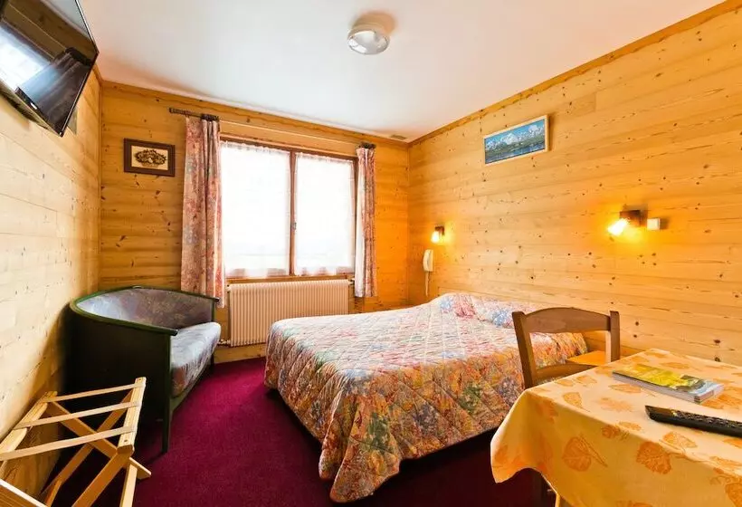 ホテル Aux Touristes Hôtel Restaurant