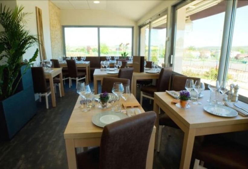 Logis Hotel Restaurant De La Madeleine