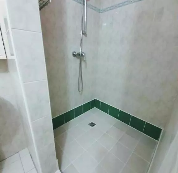 فندق Senica, Garni