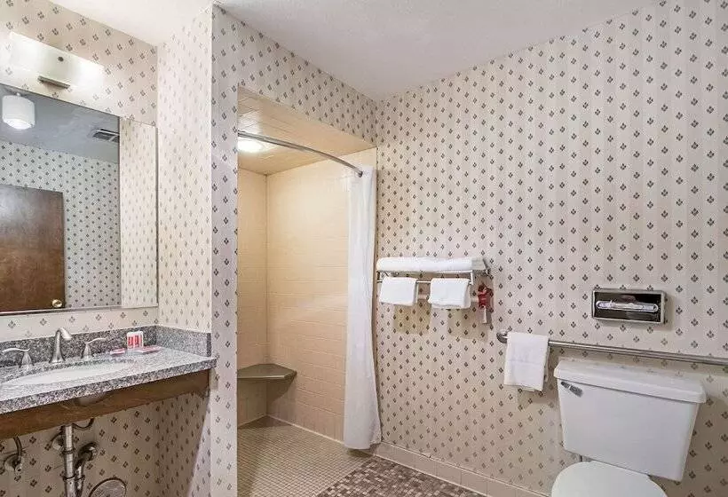 ホテル Sutter Inn