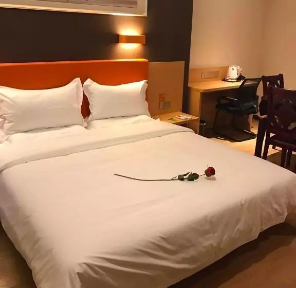 هتل 7 Days Premium Chongqing Jiangbei International Airport Branch