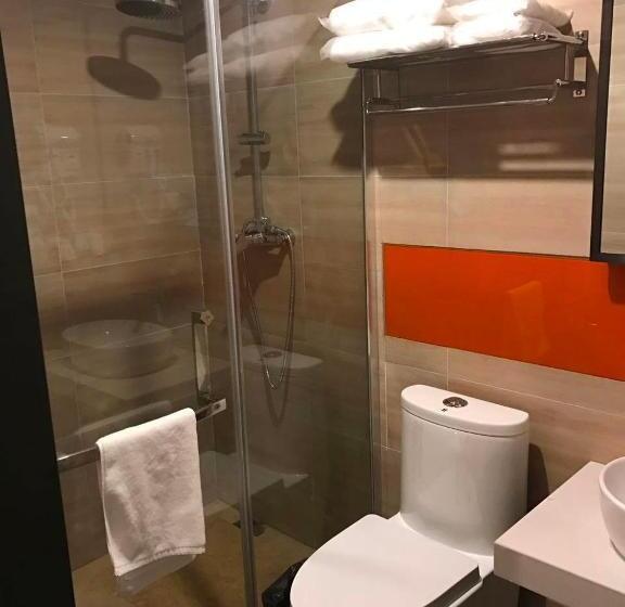 Hotel 7 Days Premium Chongqing Jiangbei International Airport Branch