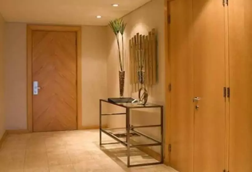 Boulevard Suites Ferrat