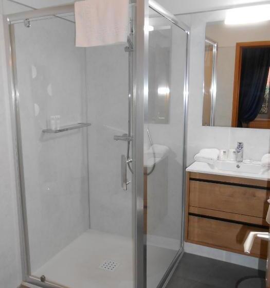 هتل Au Fief Du Château