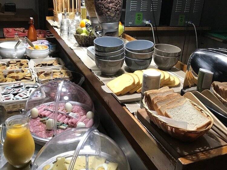 Brit Hotel Plaisance A9/a61