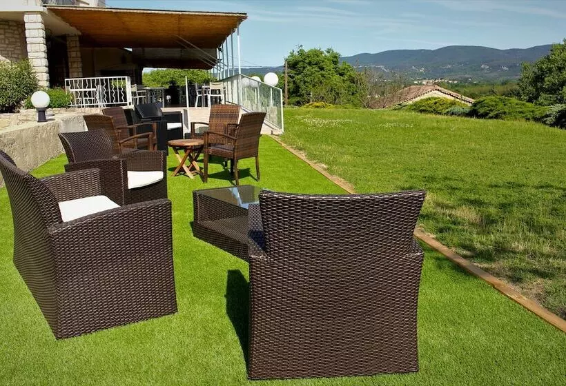 فندق Hôtel De Vacances De La Vignasse