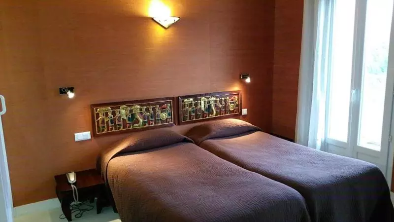 酒店 Hôtel Restaurant Beau Rivage