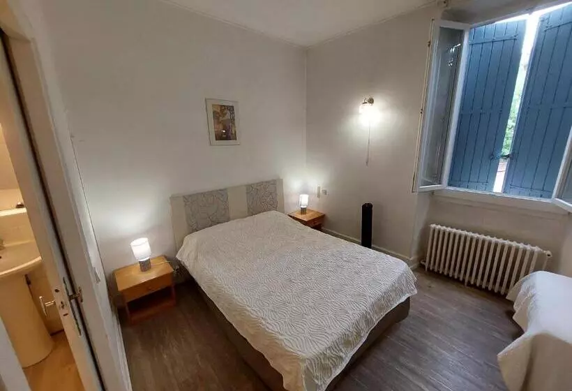 Logis Hotels   Hôtel Le Boulevard