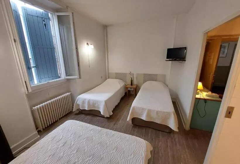 Logis Hotels   Hôtel Le Boulevard