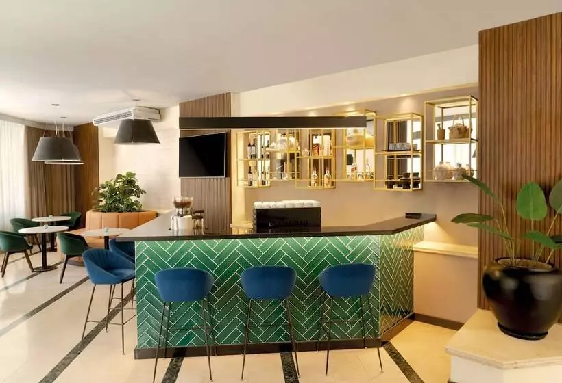 فندق NH Santiago del Estero