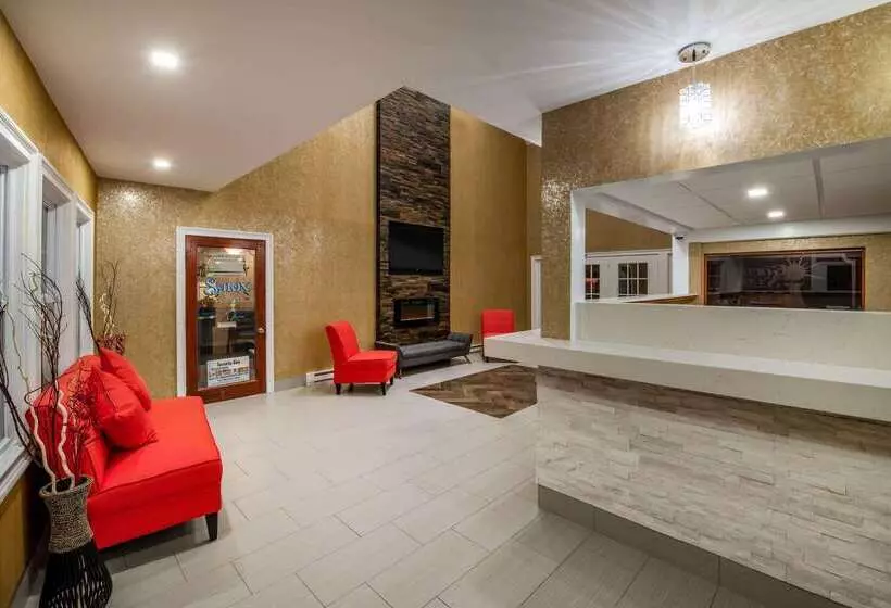 هتل Ramada By Wyndham Groton Mystic