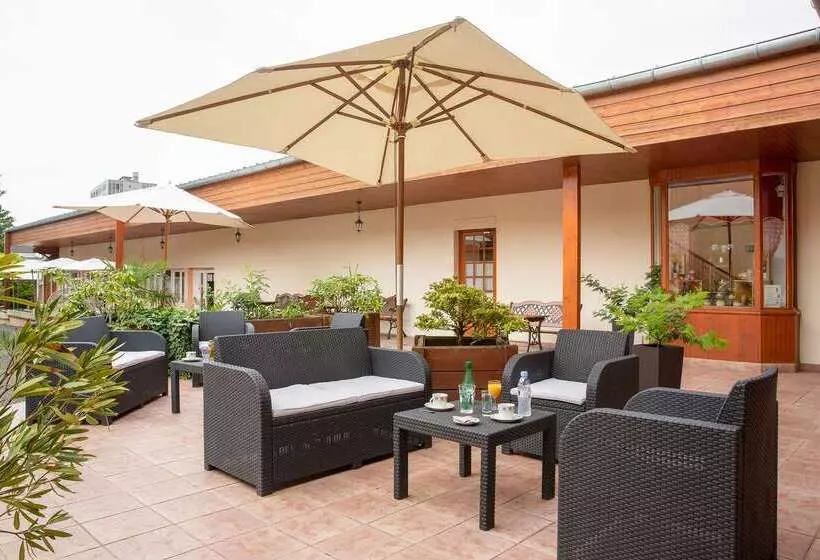 ホテル The Originals Boutique, Hôtel Clos Sainte Marie, Nevers