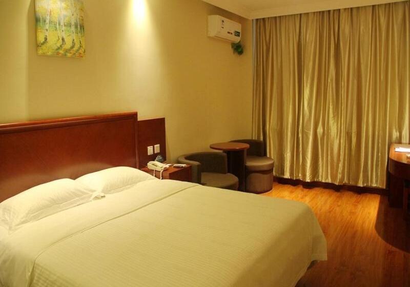 בית מלון כפרי Greentree Inn Hebei Qinhuangdao Changli County Minsheng Road Walking Street Express