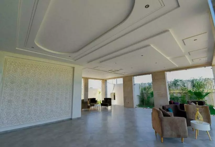 Hotelli Le Pavillon D'or