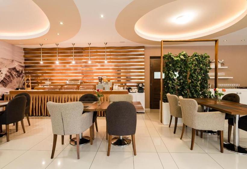 בית מלון כפרי Menhard