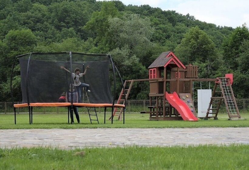 בית מלון כפרי Tourist Complex Belaya Reka Dakhovskaya