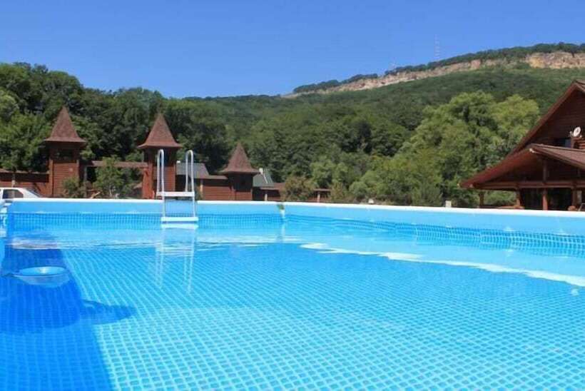 בית מלון כפרי Tourist Complex Belaya Reka Dakhovskaya