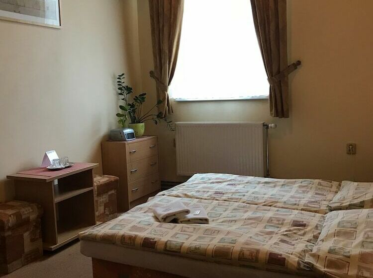 ペンション Penzión Manderlak