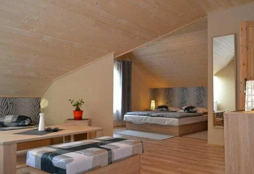 ペンション Penzión Manderlak