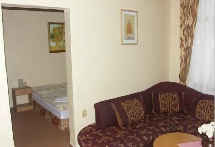 ペンション Penzión Manderlak