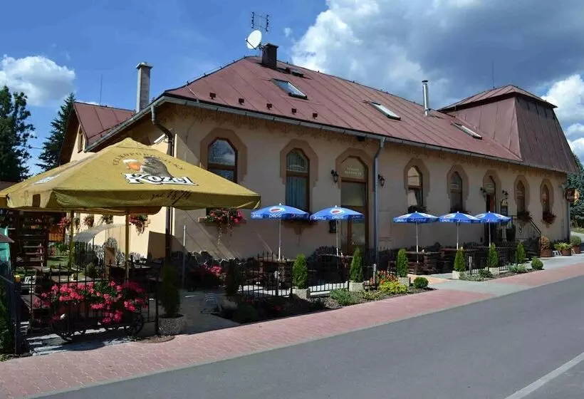 Majatalo Penzión Manderlak