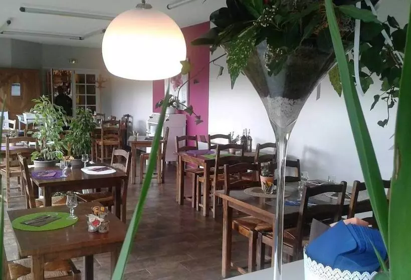 ホテル Auberge De La Planquette