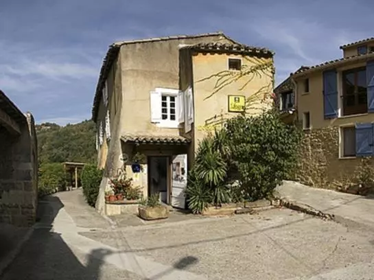 هتل Le Patio Du Bouddha Anciennement Le Jardin De La Sals