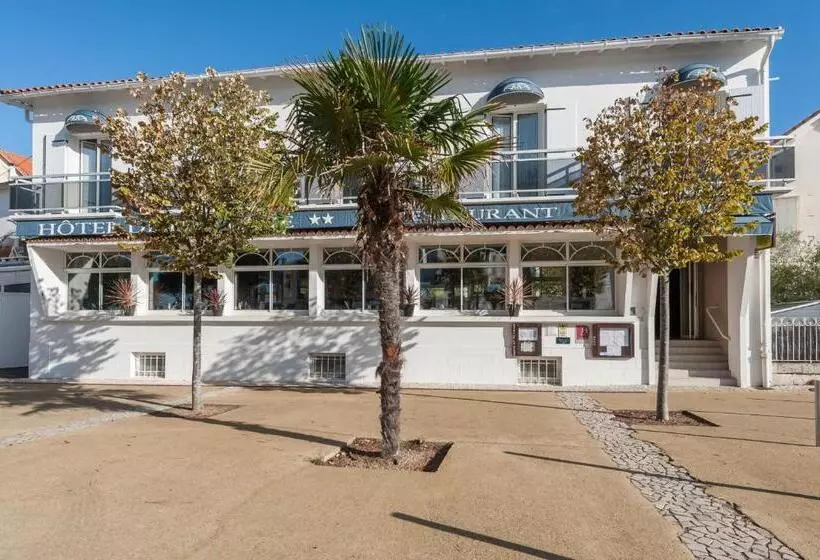 Отель Hôtel De La Plage