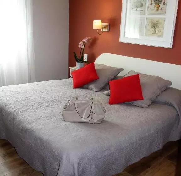 Hotel Hôtel Le Chalet Fleuri