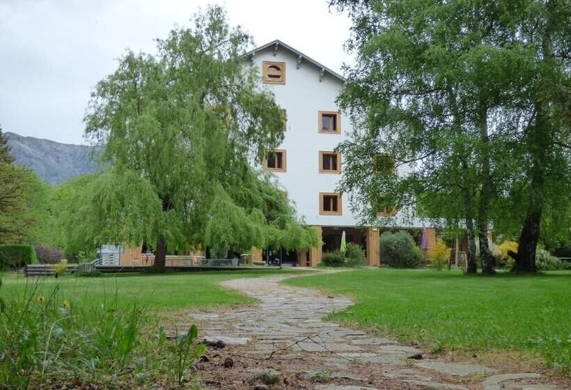 Отель Hôtel Logis La Crémaillère