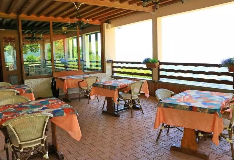 호텔 La Source Jacquet Depuis 1954 Hôtel Et Studio