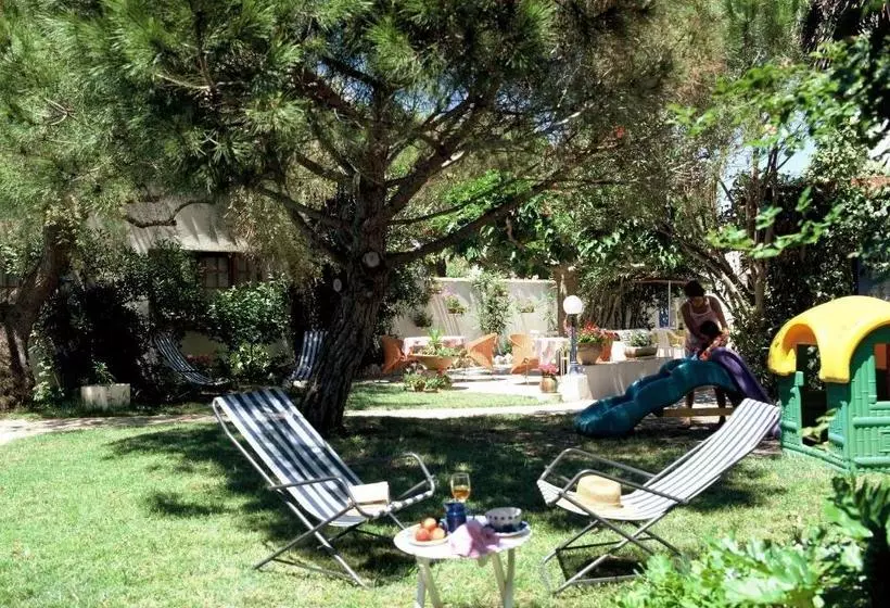 בית מלון כפרי Hôtel Le Mirage