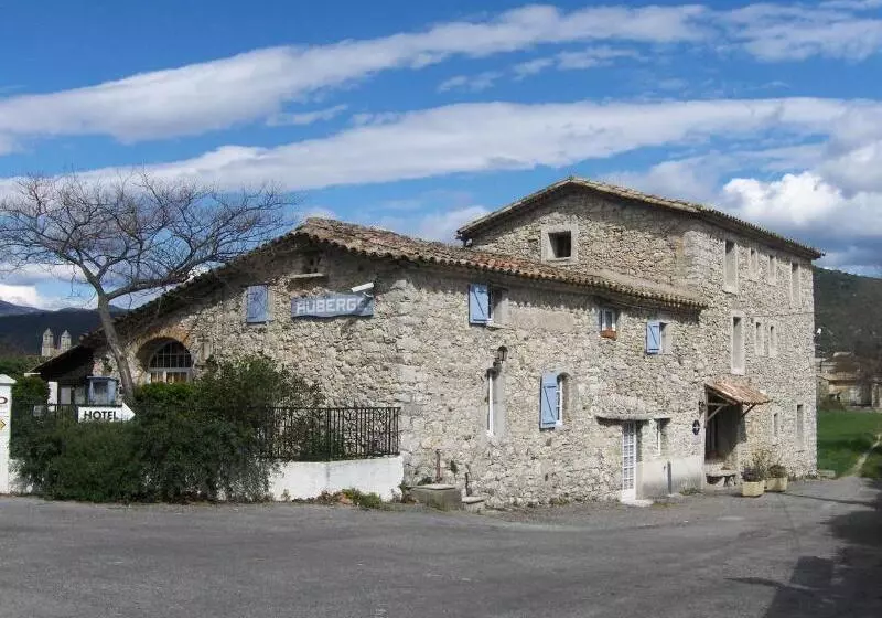 Logis Hotel Restaurant L Auberge Cigaloise