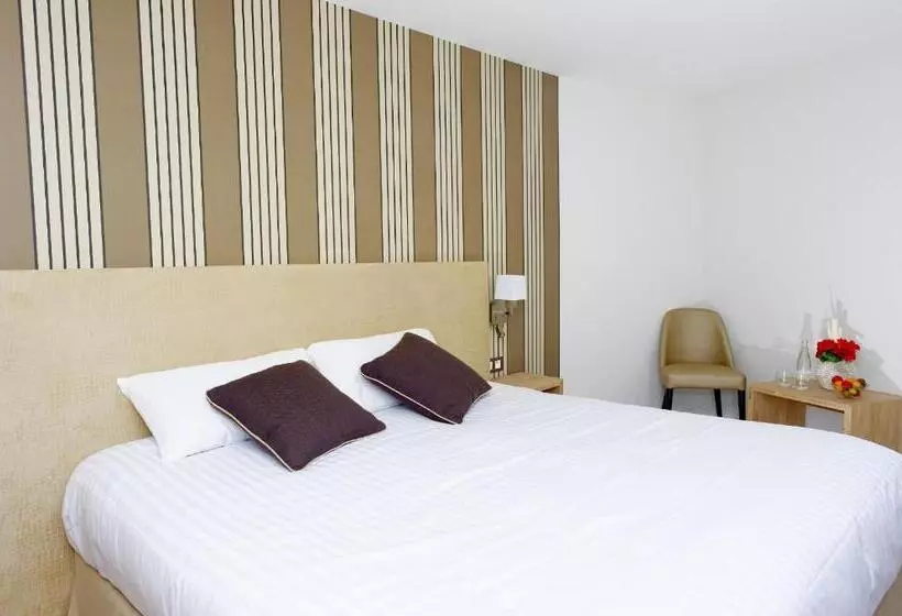 Logis Hotel De La Nivelle