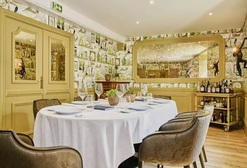 ホテル Logis Hôtels Restaurant La Mère Hamard