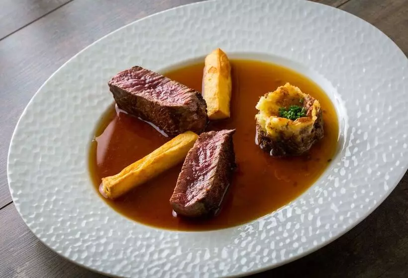 ホテル Logis Hôtels Restaurant La Mère Hamard