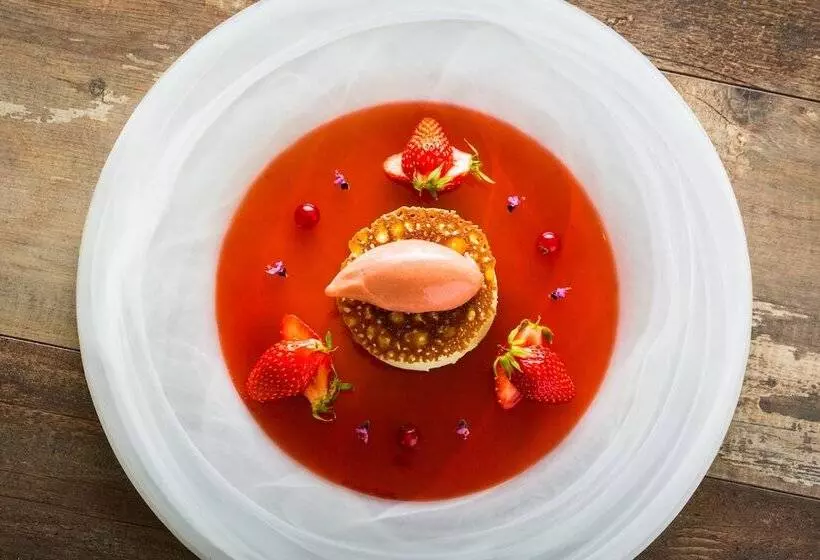 ホテル Logis Hôtels Restaurant La Mère Hamard