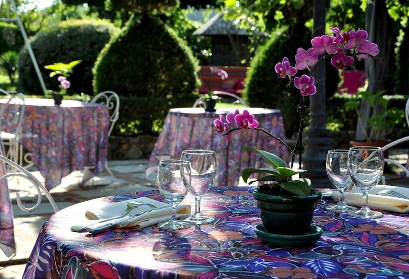 בית מלון כפרי Hôtel Le Dahu