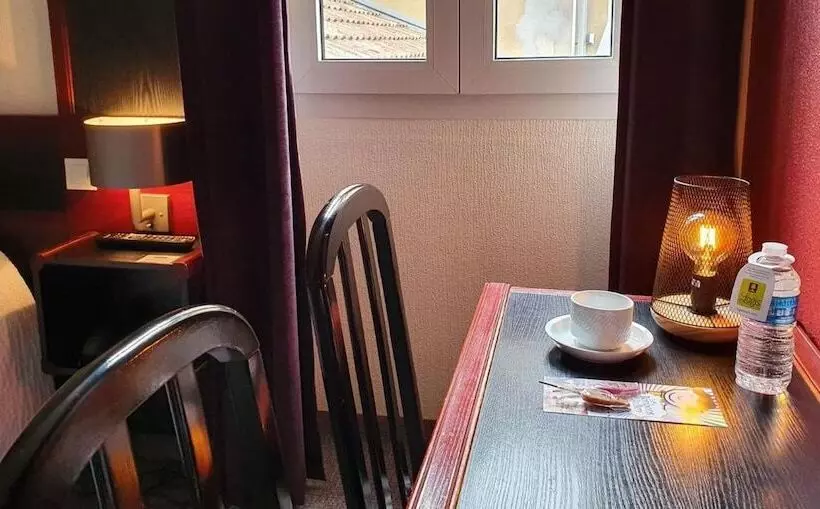 ホテル Logis Hôtel Schaeffer Rest St Georges