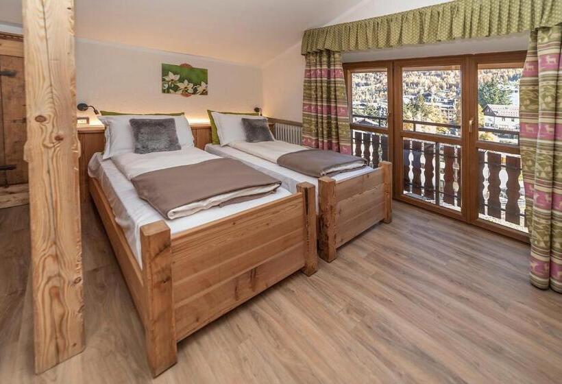 هتل Stella Alpina