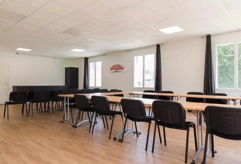 호텔 The Originals Boutique, Hôtel Les Quatre Salines, Le Mont Saintmichel Sud