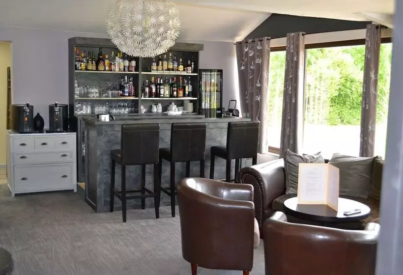 호텔 The Originals Boutique, Hôtel Les Quatre Salines, Le Mont Saintmichel Sud