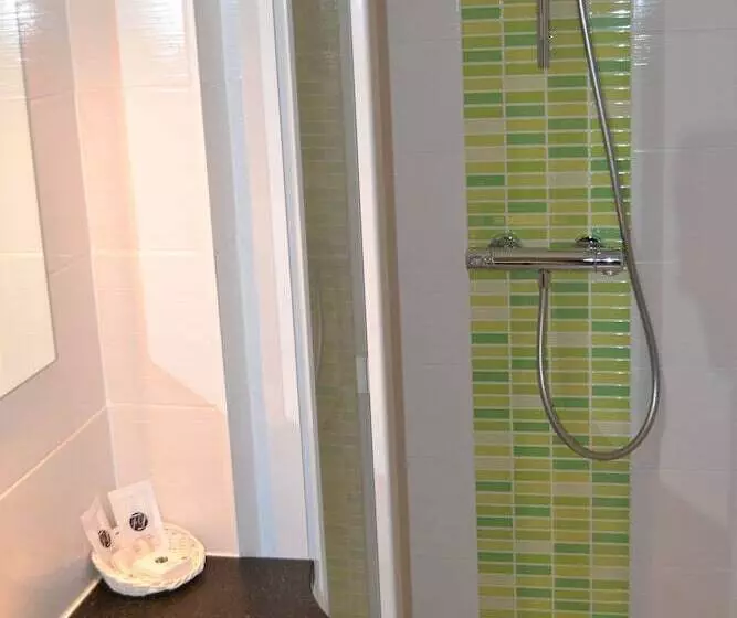 호텔 The Originals Boutique, Hôtel Les Quatre Salines, Le Mont Saintmichel Sud